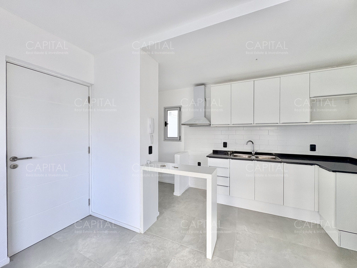 Apartamento ID.38339 - Apartamento monoambiente en venta en playa mansa con vista al mar