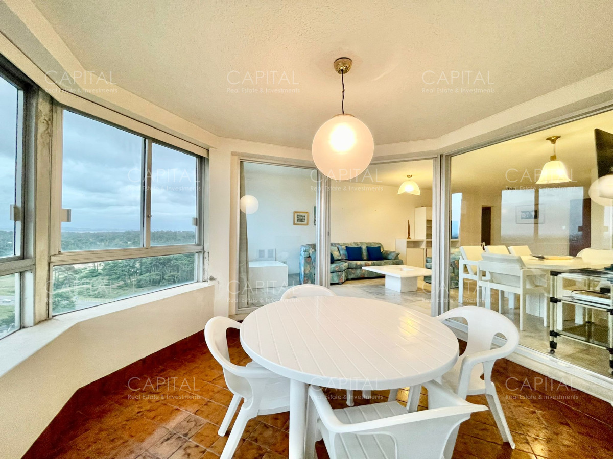 Apartamento ID.32471 - Apartamento en venta de tres dormitorios en Roosevelt, Punta del Este