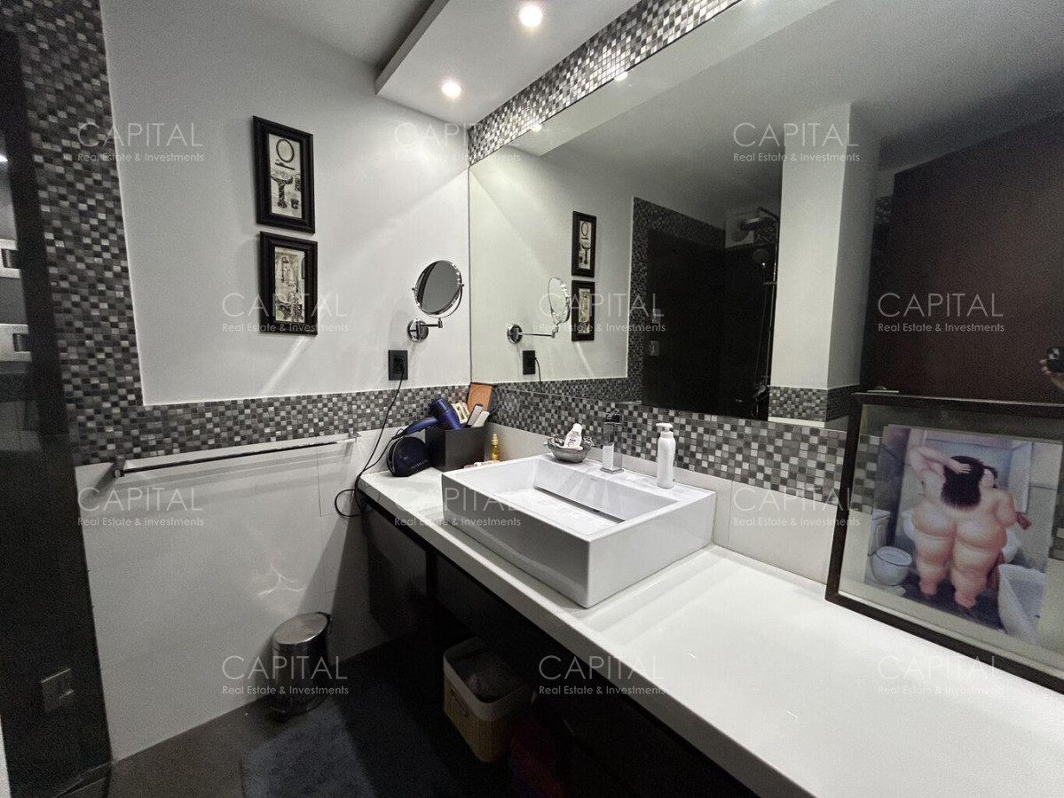 Apartamento ID.39768 - Apartamento de tres dormitorios y dependencia en venta, Punta Carretas.