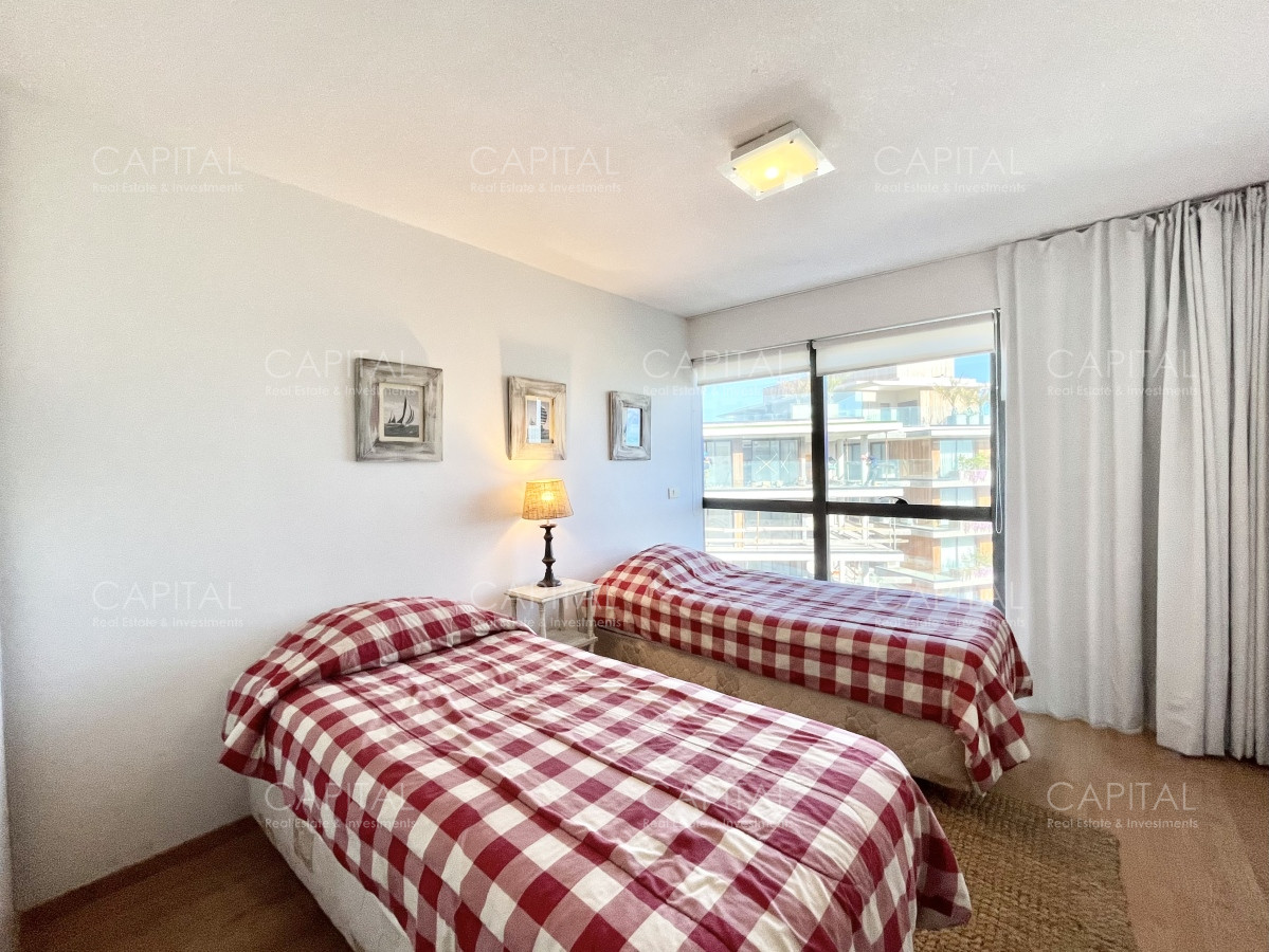Apartamento ID.35310 - Penthouse de Cuatro Ambientes en Punta del Este 