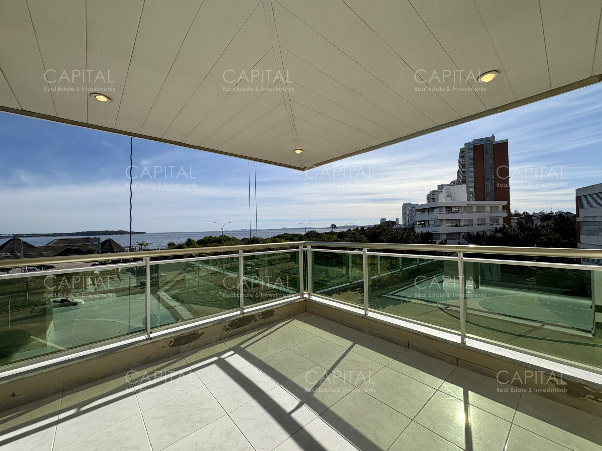 Apartamento ID.38202 - Coral Tower Departamento Esquinero