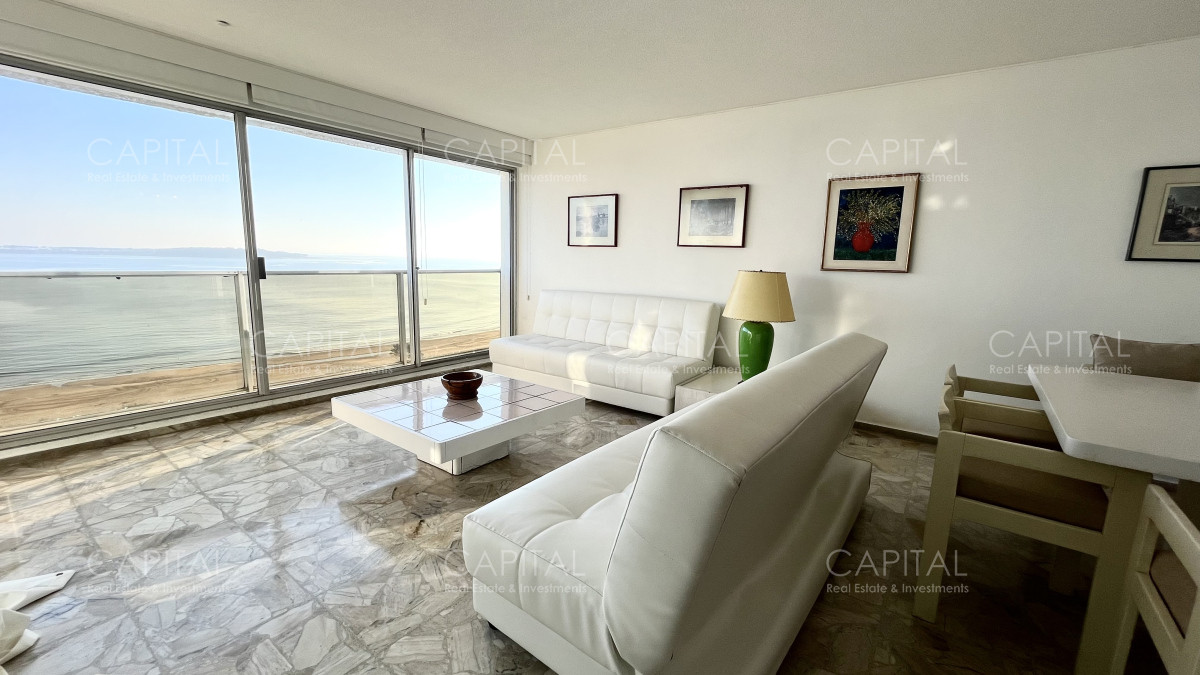 Apartamento ID.38452 - Apartamento en venta en Playa Mansa Punta del Este 