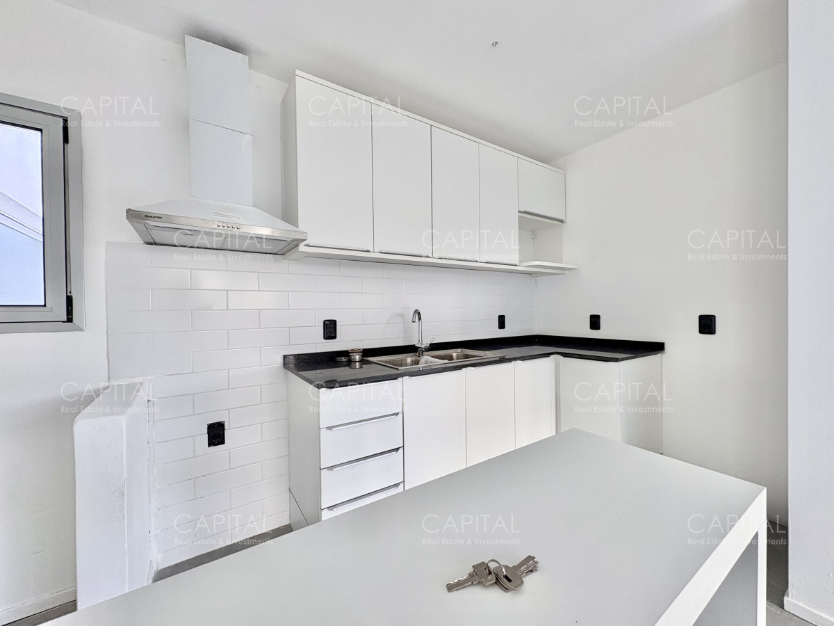 Apartamento ID.38339 - Apartamento monoambiente en venta en playa mansa con vista al mar