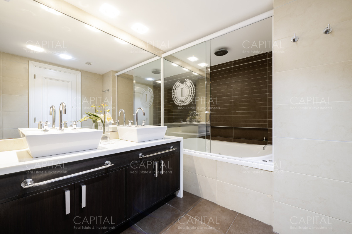 Apartamento ID.37932 - Departamento en Imperiale Punta del Este Venta de Tres Dormitorios en Playa Brava 