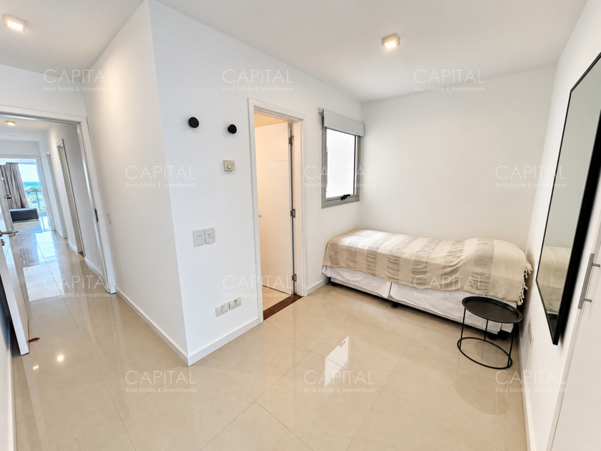 Apartamento ID.29957 - Apartamento de tres dormitorios en suite en primera línea de Playa Brava