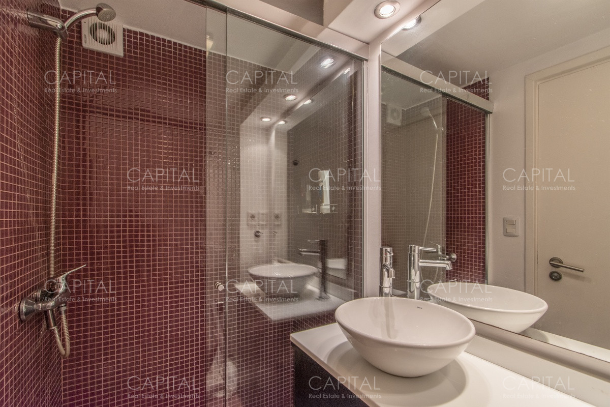 Apartamento ID.33829 - Imarangatu Punta del Este Apartamento en venta frente al mar Punta del Este.