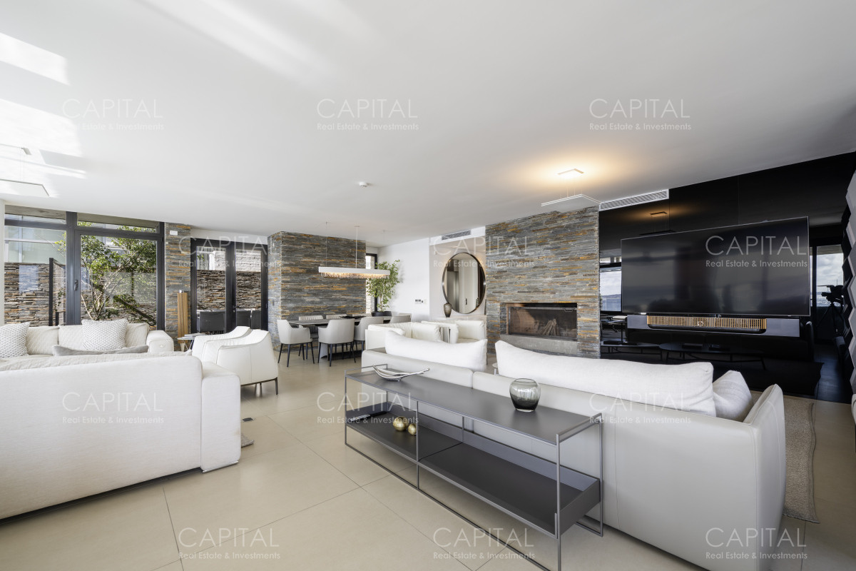 Apartamento ID.32557 - Departamento en Venta Primera Linea en Puerto Punta del Este