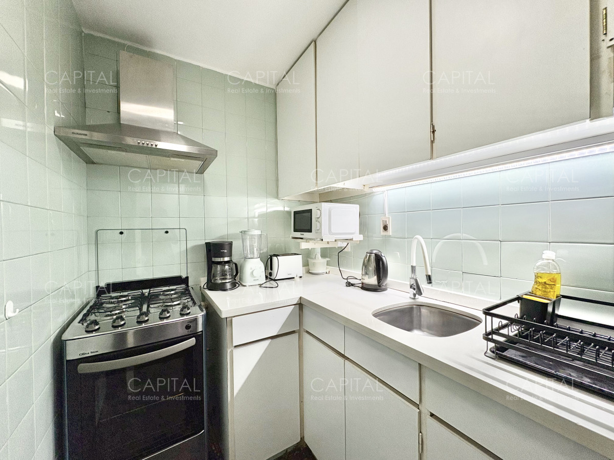 Apartamento ID.27183 - Apartamento reciclado de dos dormitorios frente al mar en Playa Brava en venta