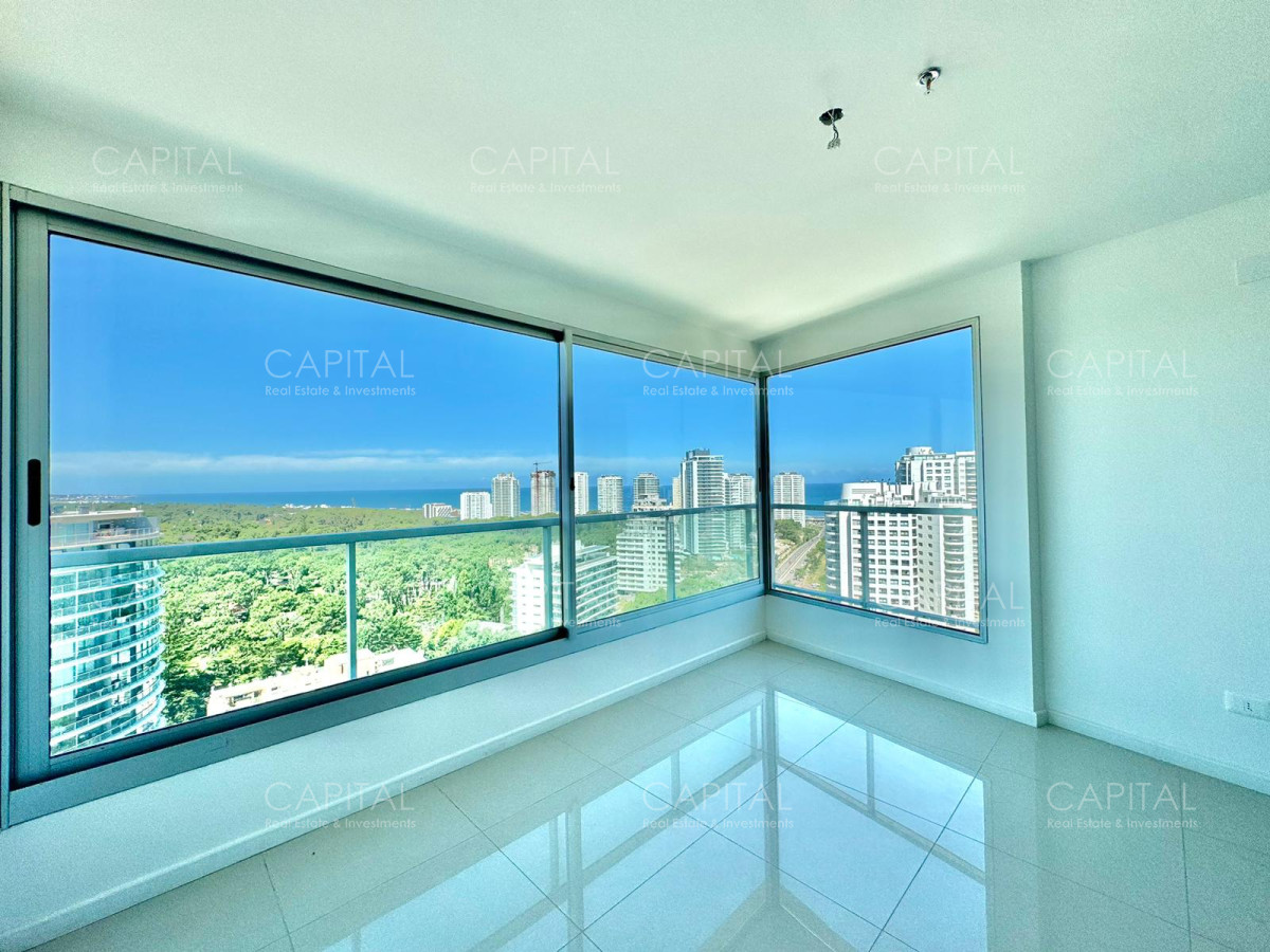 Apartamento ID.35540 - Apartamento de tres dormitorios en venta en Roosevelt, Punta del Este