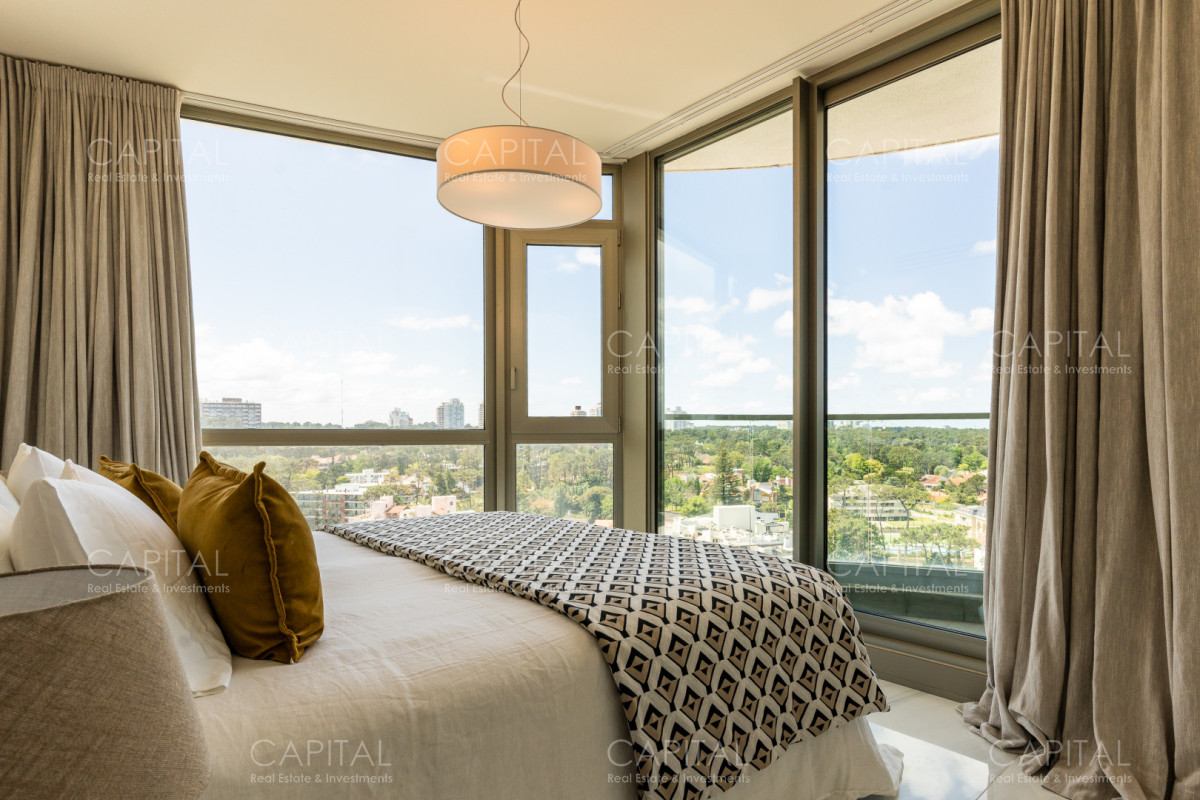 Apartamento ID.39387 - Fendi Chateau Departamento Primera Fila en Playa Mansa de Punta del este en Alquiler