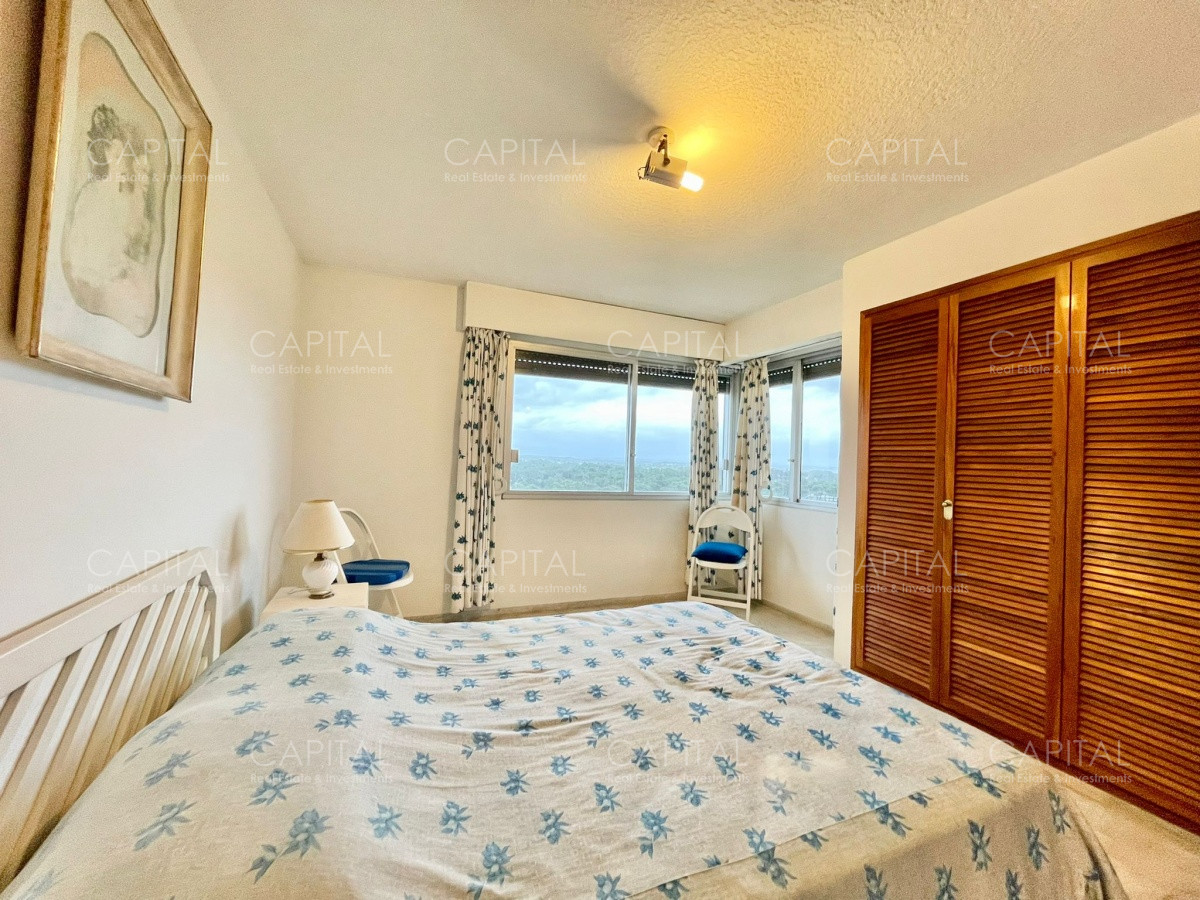 Apartamento ID.32471 - Apartamento en venta de tres dormitorios en Roosevelt, Punta del Este