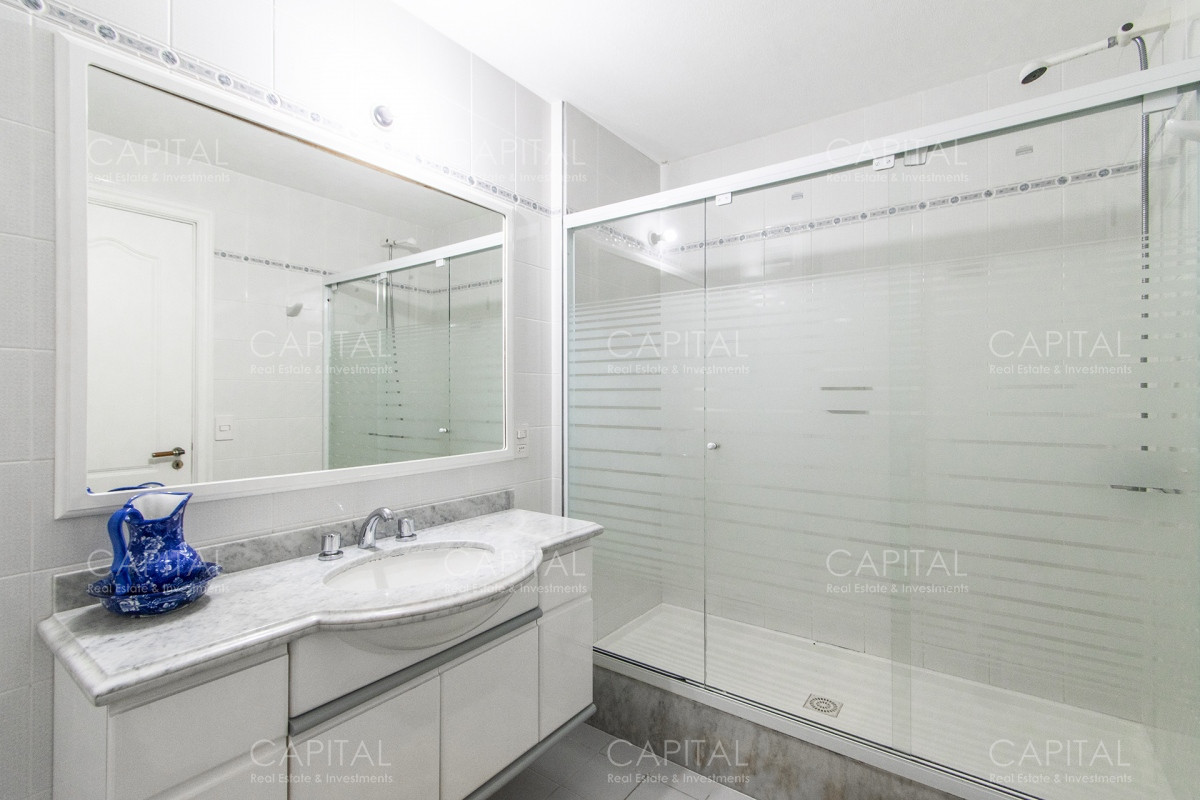 Apartamento ID.25806 - Apartamento en venta en Playa Mansa - Punta del Este