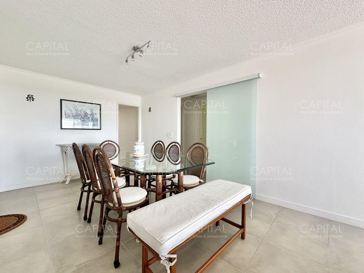 Apartamento ID.32765 - Apartamento de dos dormitorios y servicio en Alquiler Anual, Punta del Este