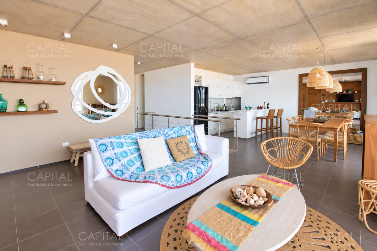 Apartamento ID.36817 - Duplex frente al mar en La Barra con espectacular vista al mar