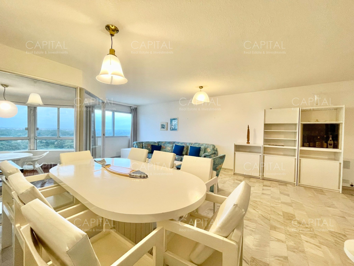 Apartamento ID.32471 - Apartamento en venta de tres dormitorios en Roosevelt, Punta del Este