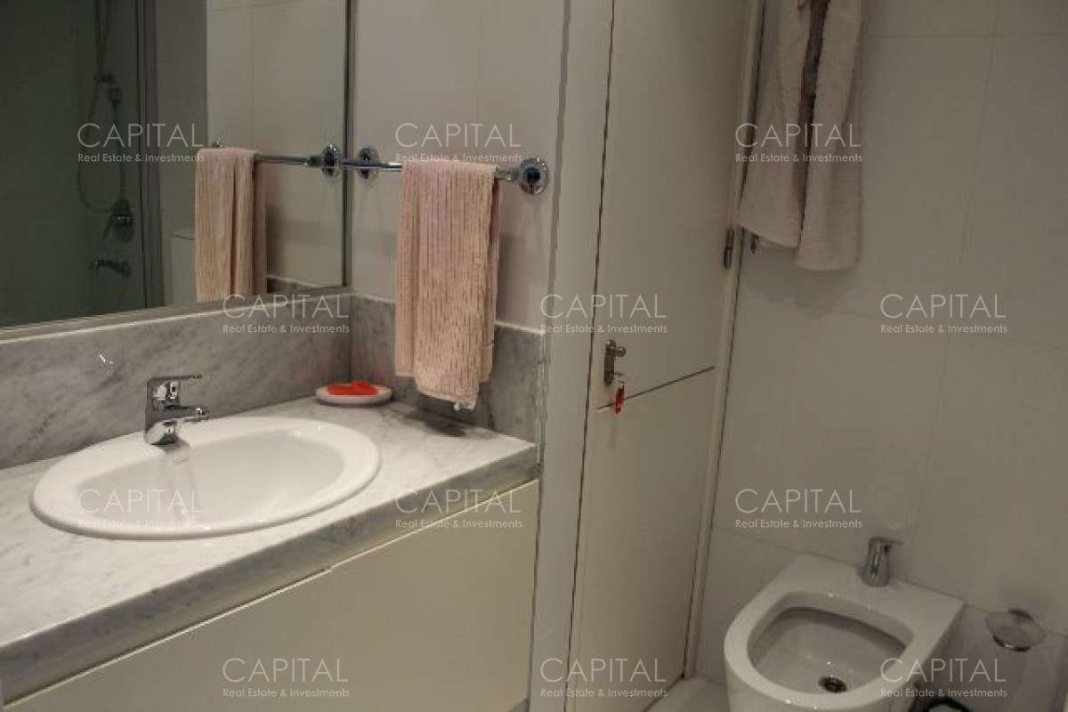 Apartamento ID.27137 - Excelente apartamento de 2 dormitorios en primera línea del mar