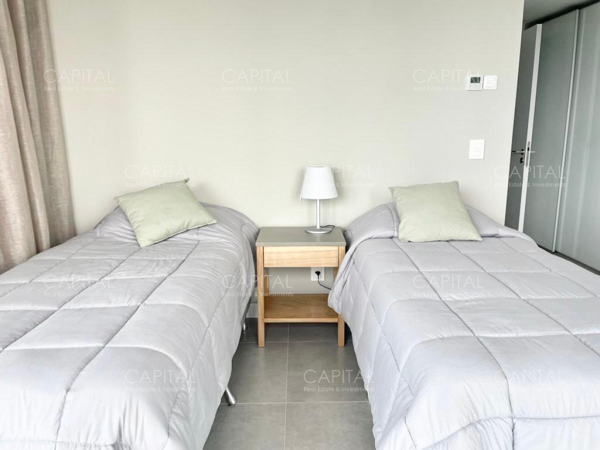 Apartamento ID.35376 - Venetian de tres dormitorios y dependencia en alquiler