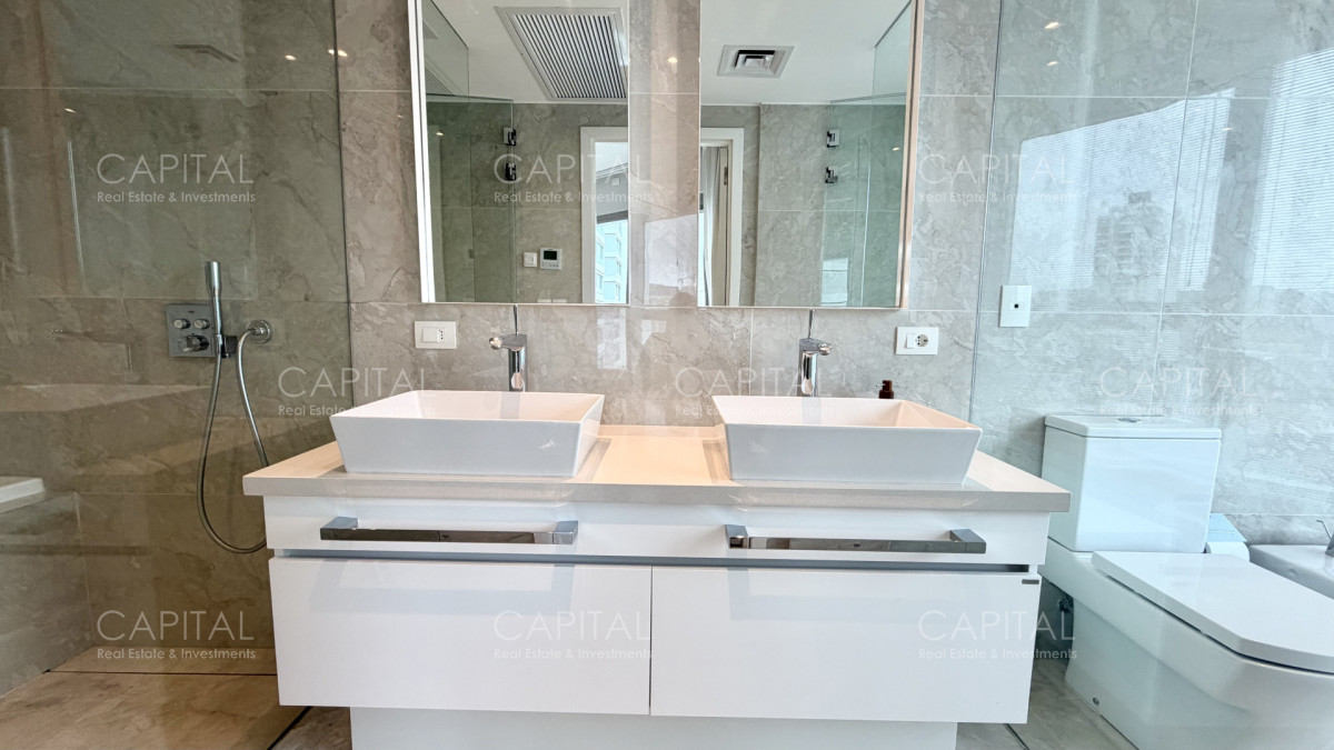 Apartamento ID.38144 - Trump Tower de 2 dormitorios en Alquiler Anual.