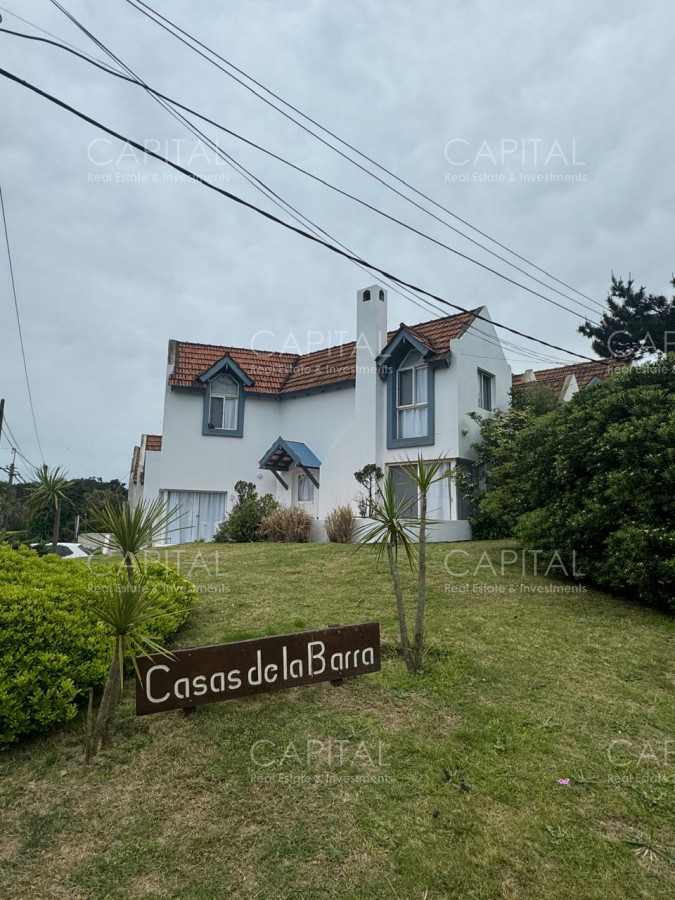 Apartamento ID.39159 - Apartamento en Venta en La Barra Excelente ubicación a media cuadra de la playa.