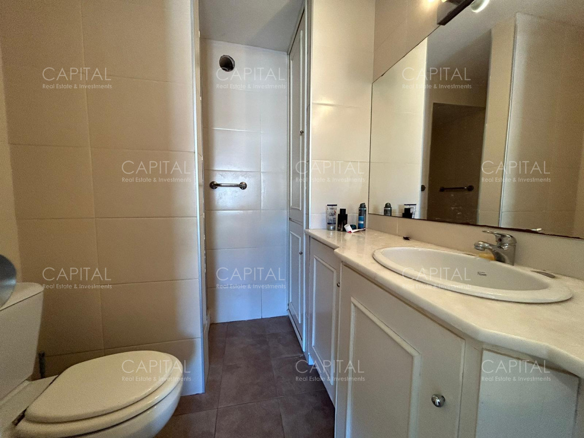 Apartamento ID.35240 - Apartamento en venta con parrillero propio en Playa Mansa. 