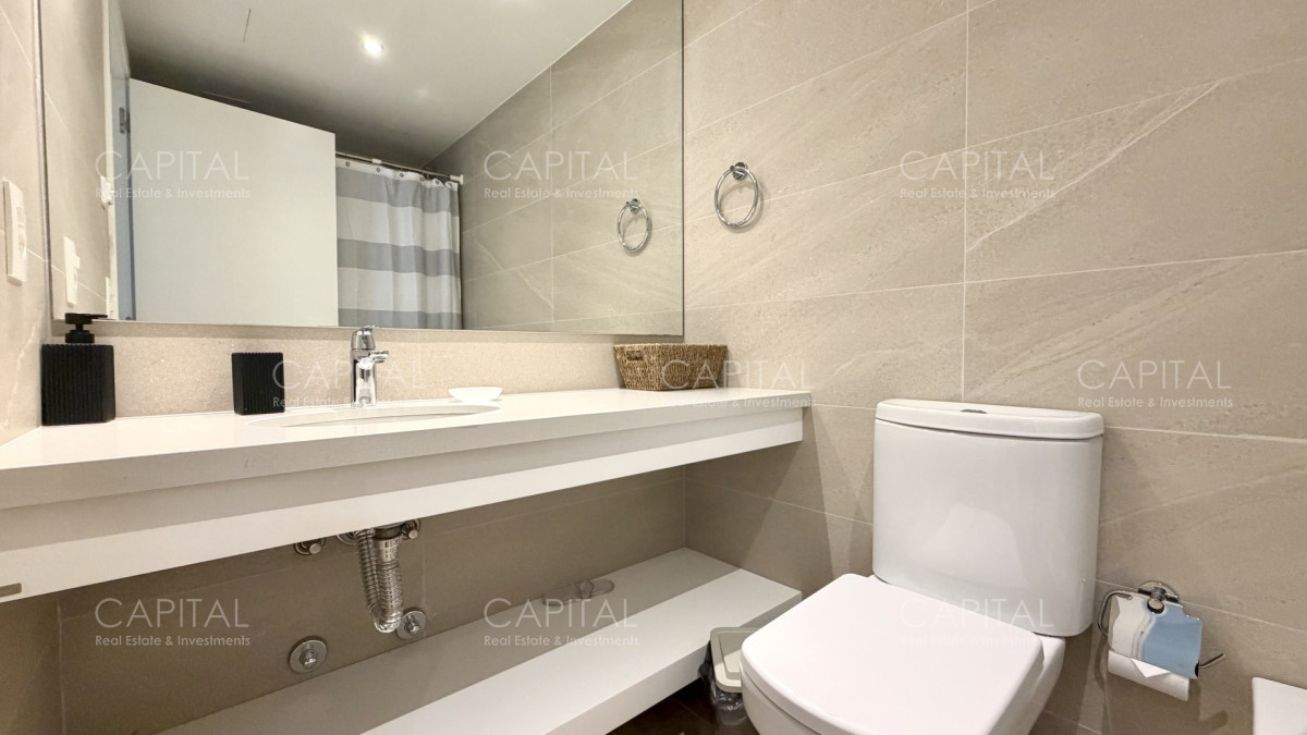 Apartamento ID.38144 - Trump Tower de 2 dormitorios en Alquiler Anual.