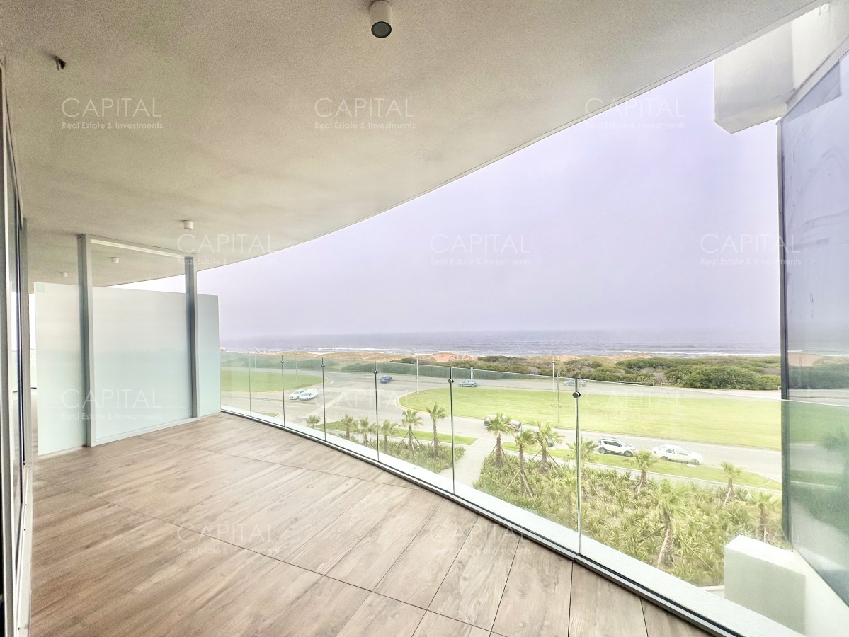 Apartamento ID.35172 - Trump Tower de tres dormitorios y dependencia en venta