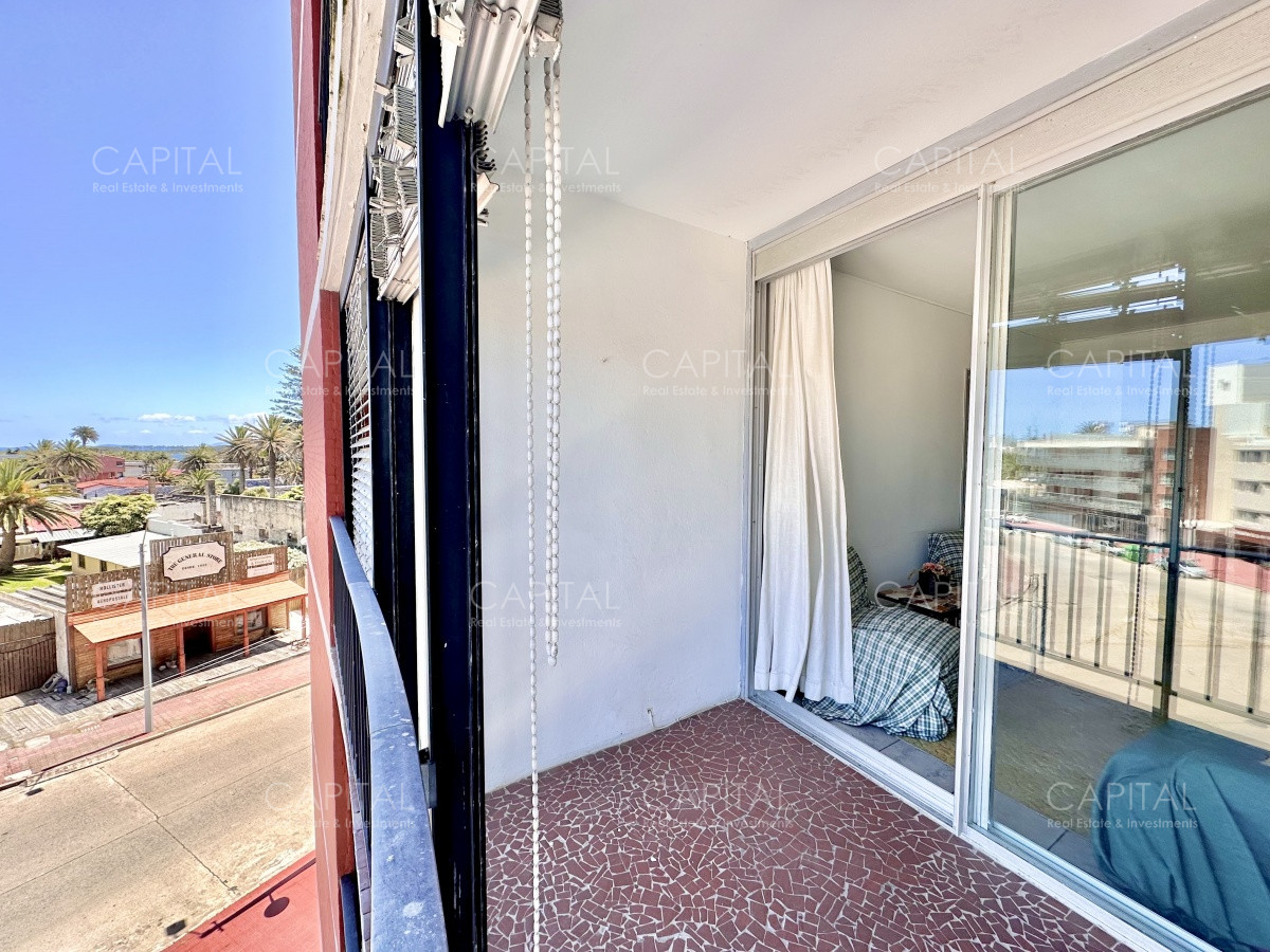 Apartamento ID.33670 - Apartamento de dos dormitorios en venta, Península, Punta del Este