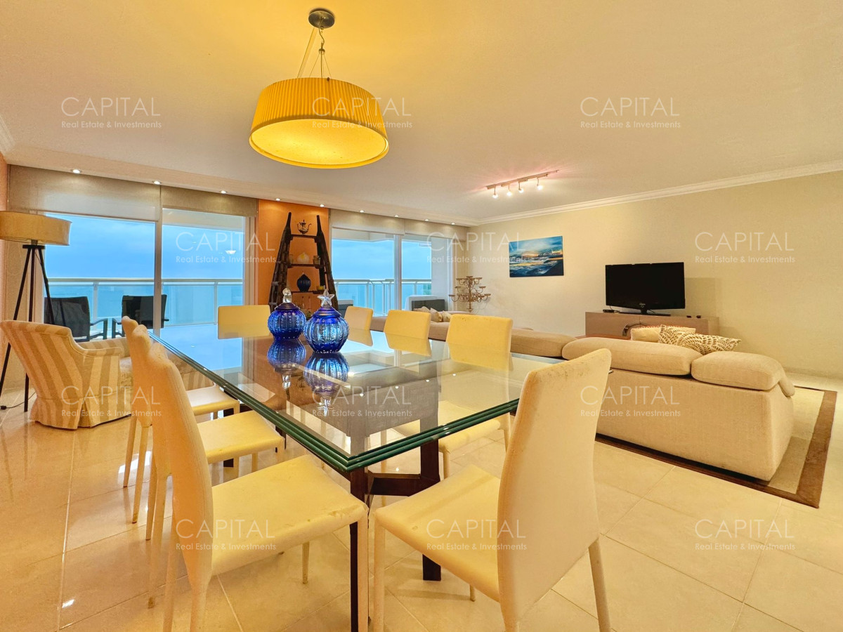 Apartamento ID.36992 - Le Jardin Unificado de Cuatro Suites y Dependencia 