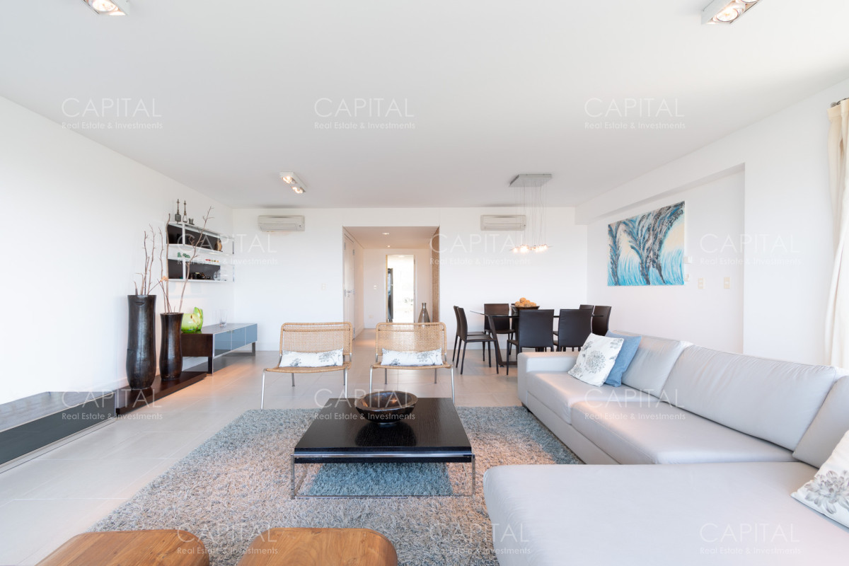 Apartamento ID.29317 - Le Parc Punta del Este OPORTUNIDAD en venta! Esquinero en Le Parc frente a playa Brava, Punta del Este