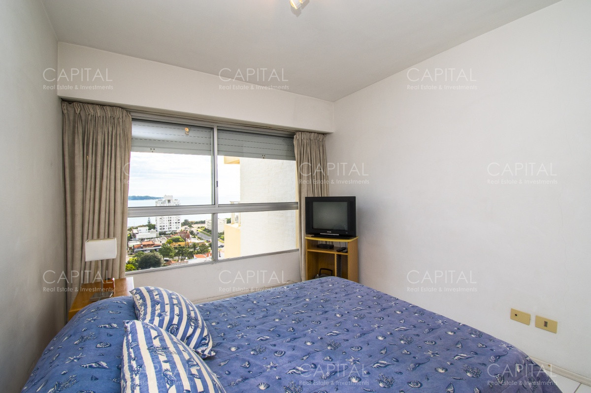 Apartamento ID.27869 - Apartamento en alquiler temporario dos dormitorios con vista a Playa Mansa