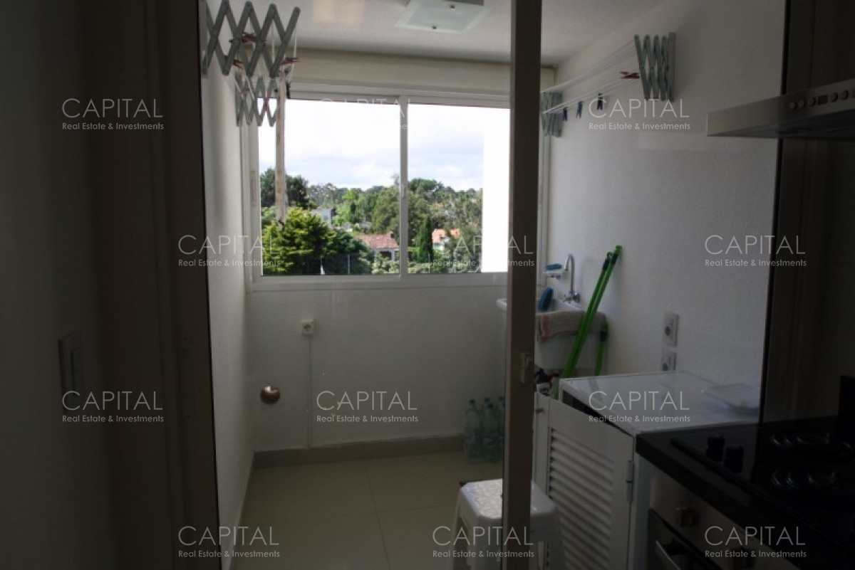 Apartamento ID.37114 - Depto primera linea de Playa Mansa con parrillero