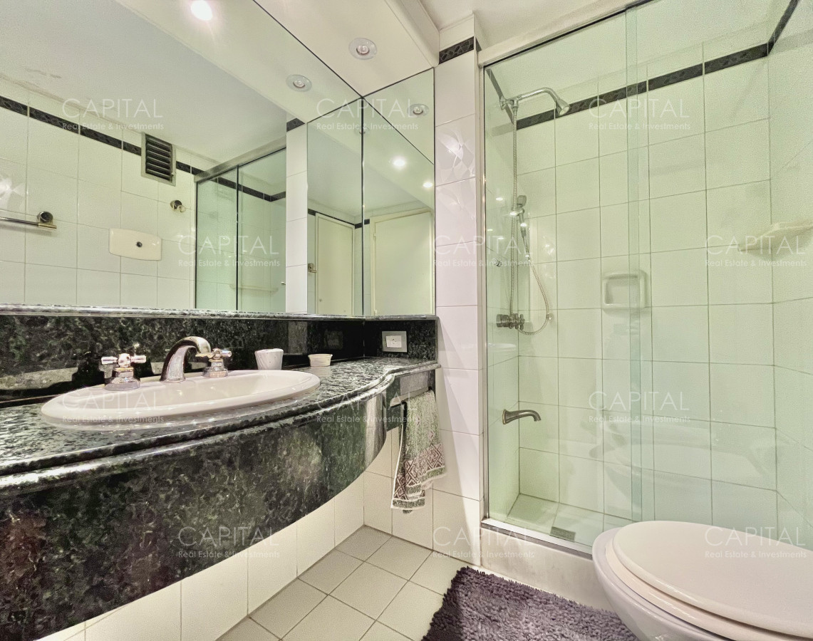 Apartamento ID.37926 - Apartamento en Primera Línea – Playa Mansa