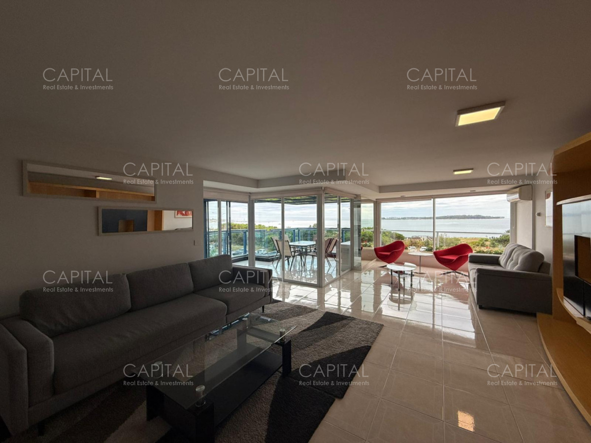 Apartamento ID.33457 - Beverly Tower Punta del Este Apartamento de tres dormitorios frente al mar en alquiler