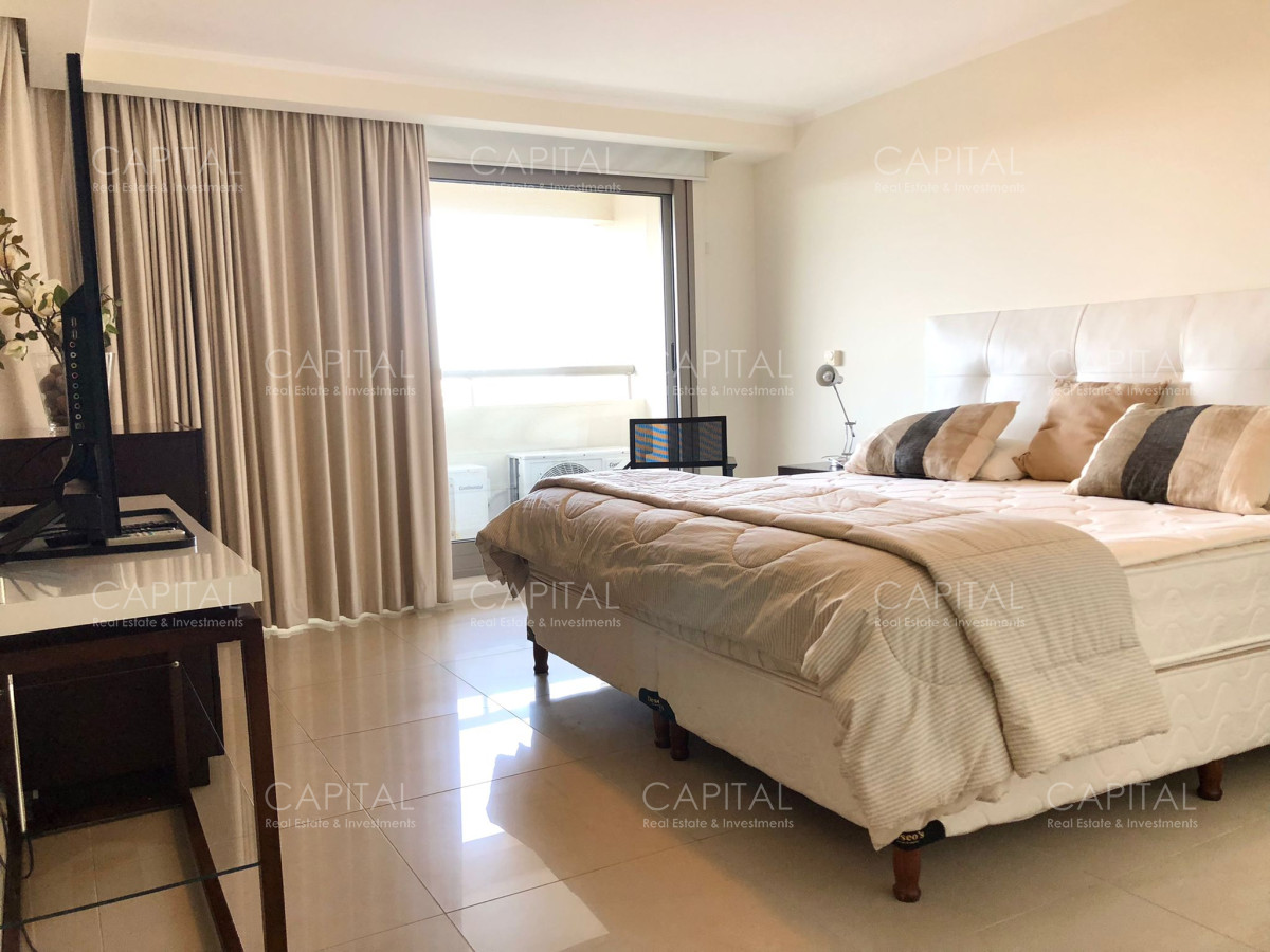 Apartamento ID.33107 - Apartamento de tres dormitorios con vista al mar.