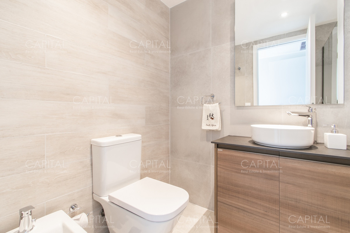 Apartamento ID.33696 - Apartamento en primera linea frente al mar Esquinero a Punta Ballena en edificio VENETIAN