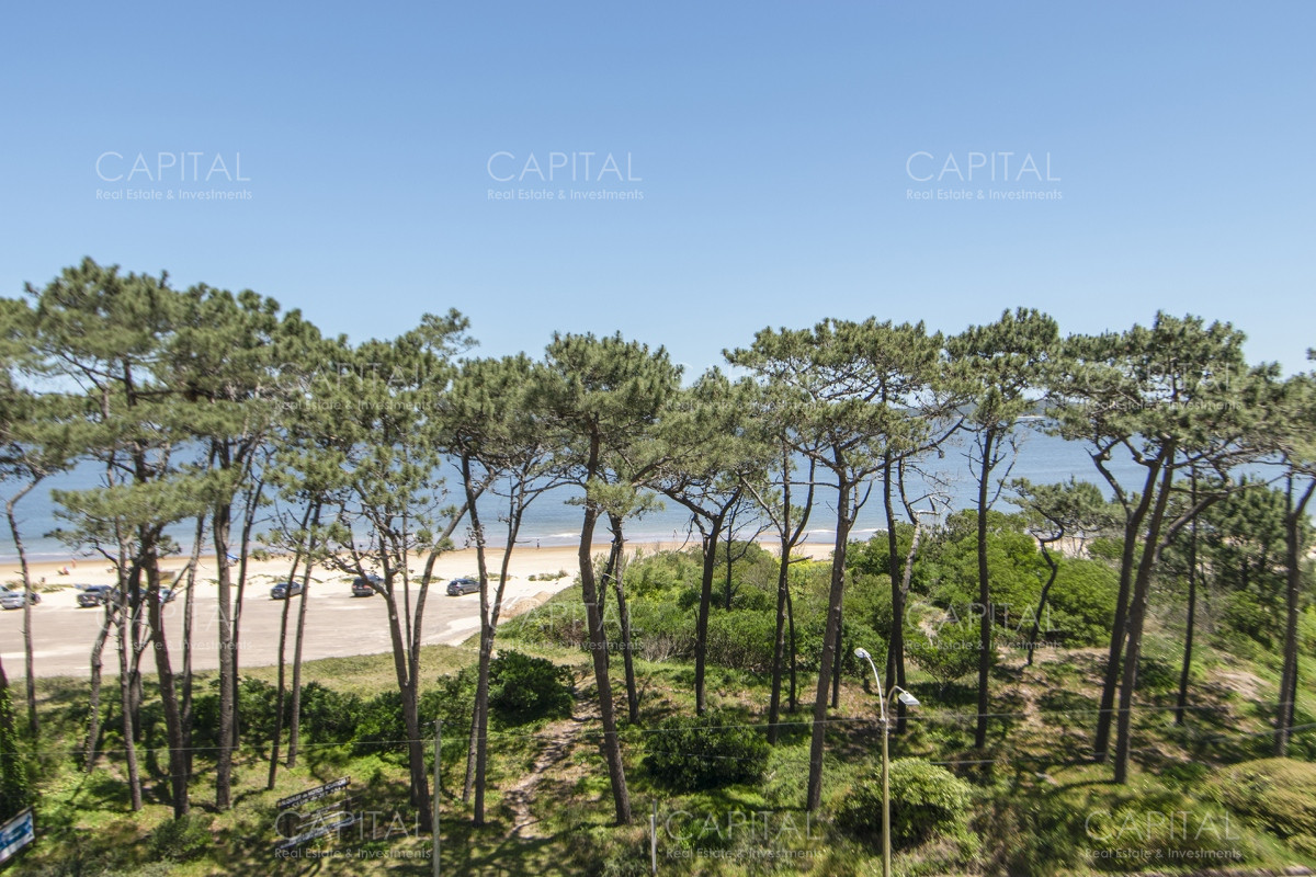 Apartamento ID.35407 - Golden Gate Punta del Este Apartamento Primera Fila