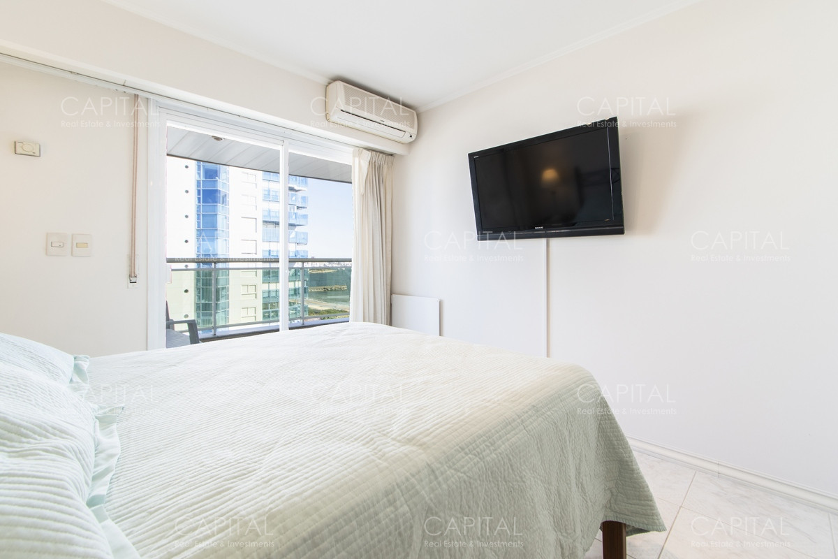 Apartamento ID.33695 - Apartamento de tres dormitorios en Coral Tower en alquiler Temporal