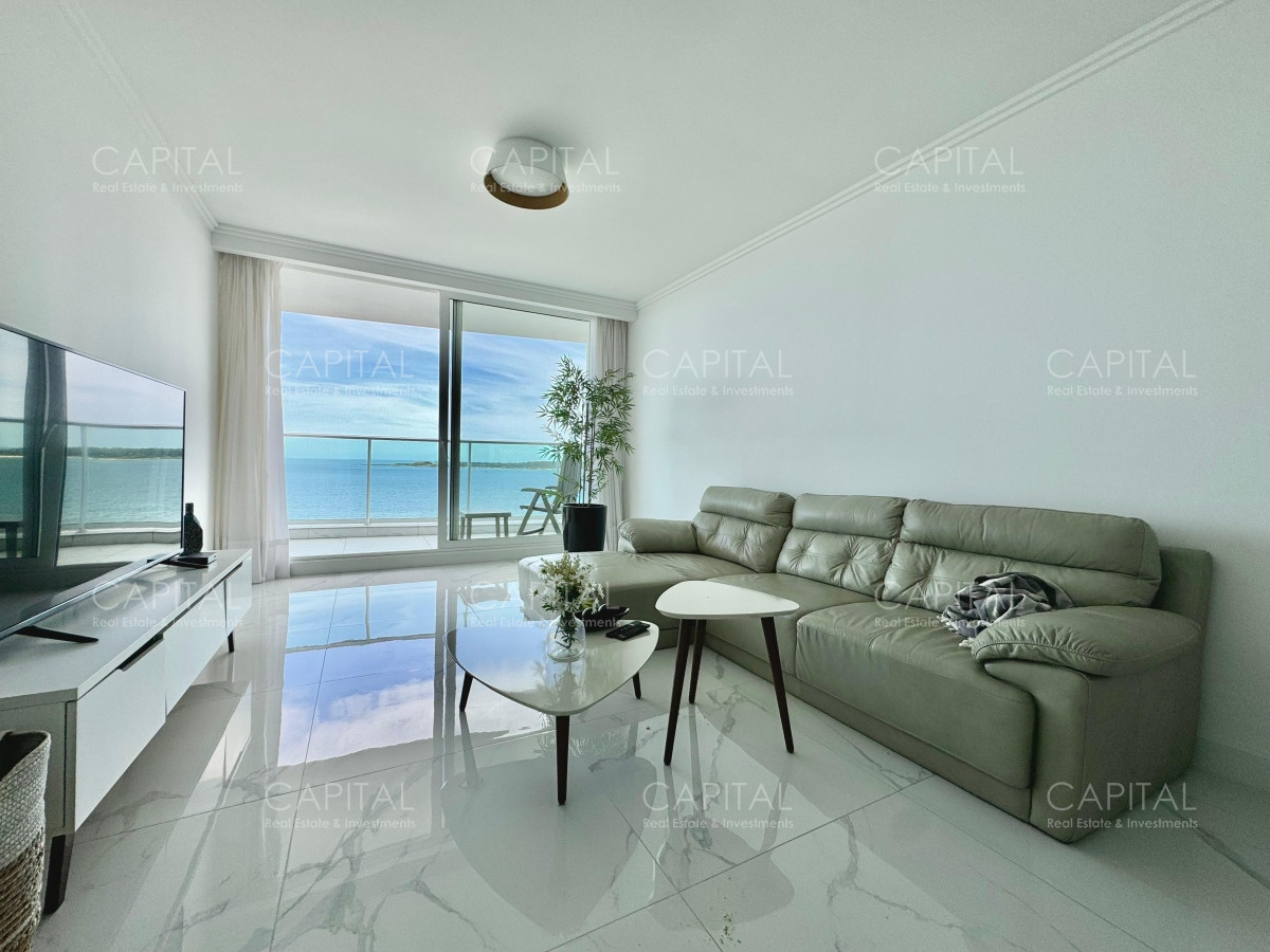 Apartamento ID.32044 - Apartamento de tres dormitorios en suite en Paramount Smart Tower en Venta
