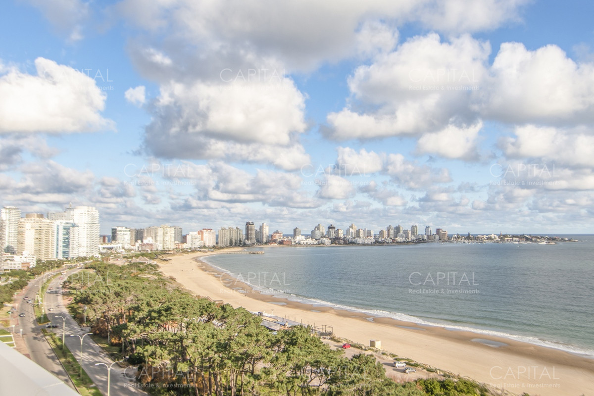 Apartamento ID.34777 - Apartamento de tres dormitorios en suites en Paramount Smart Tower en Venta