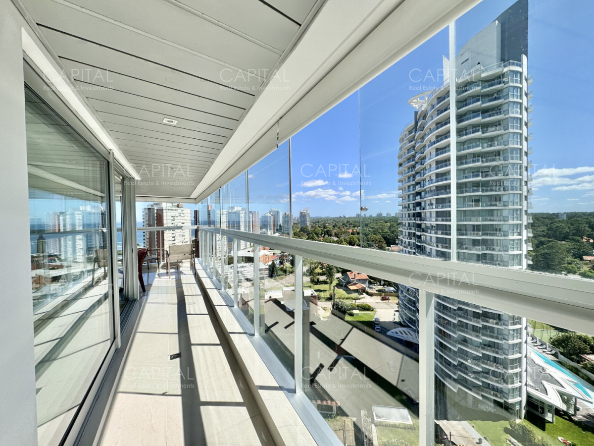 Apartamento ID.39738 - Apartamento de dos dormitorios con parrillero propio en alquiler, Playa Mansa, Punta del Este.