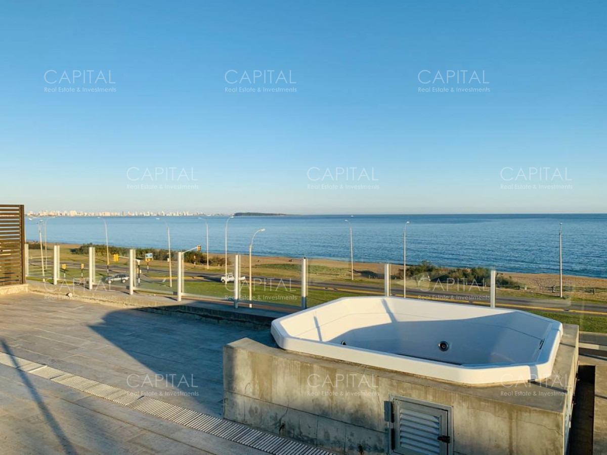Apartamento ID.30996 - Moderno Penthouse a Estrenar de 3 Dormitorios frente a Playa Mansa - Venta