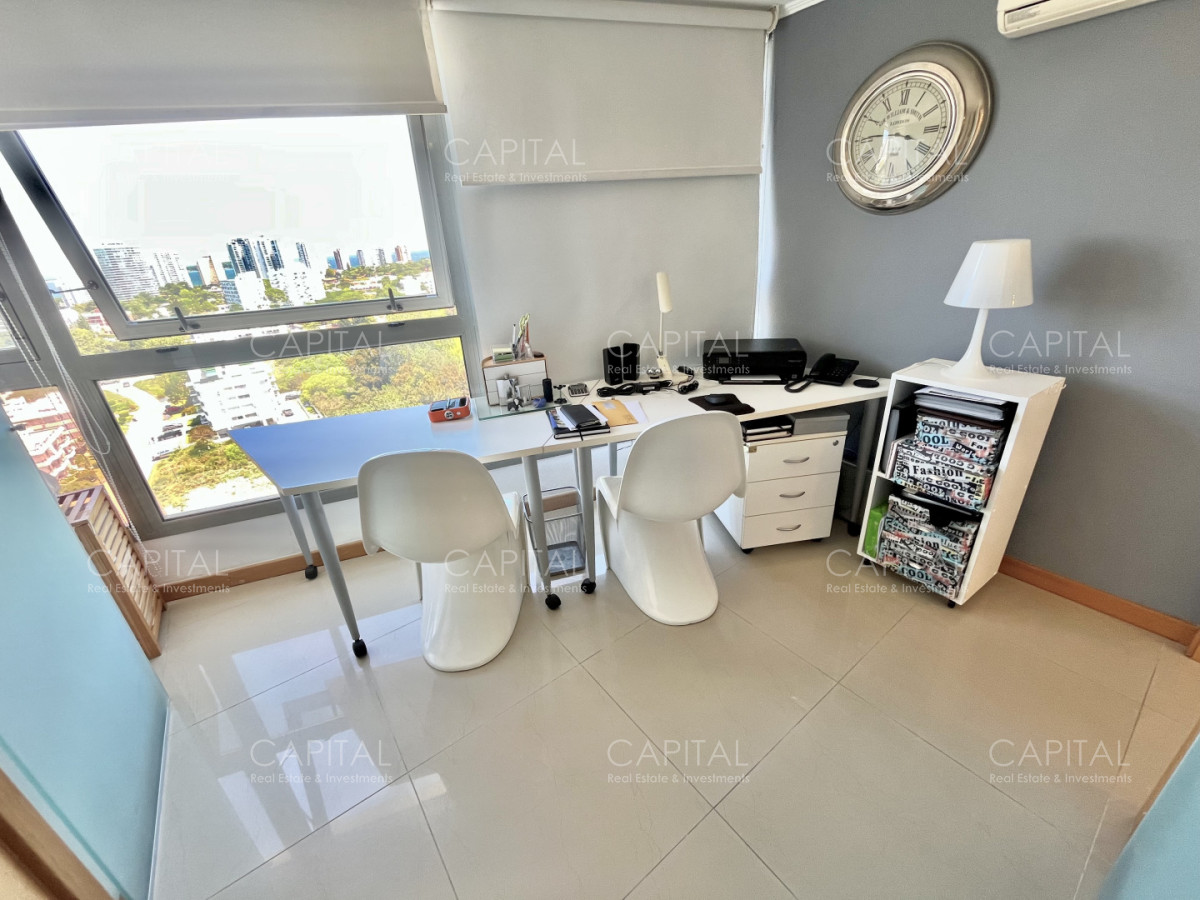 Apartamento ID.39686 - Penthouse en Venta zona brava