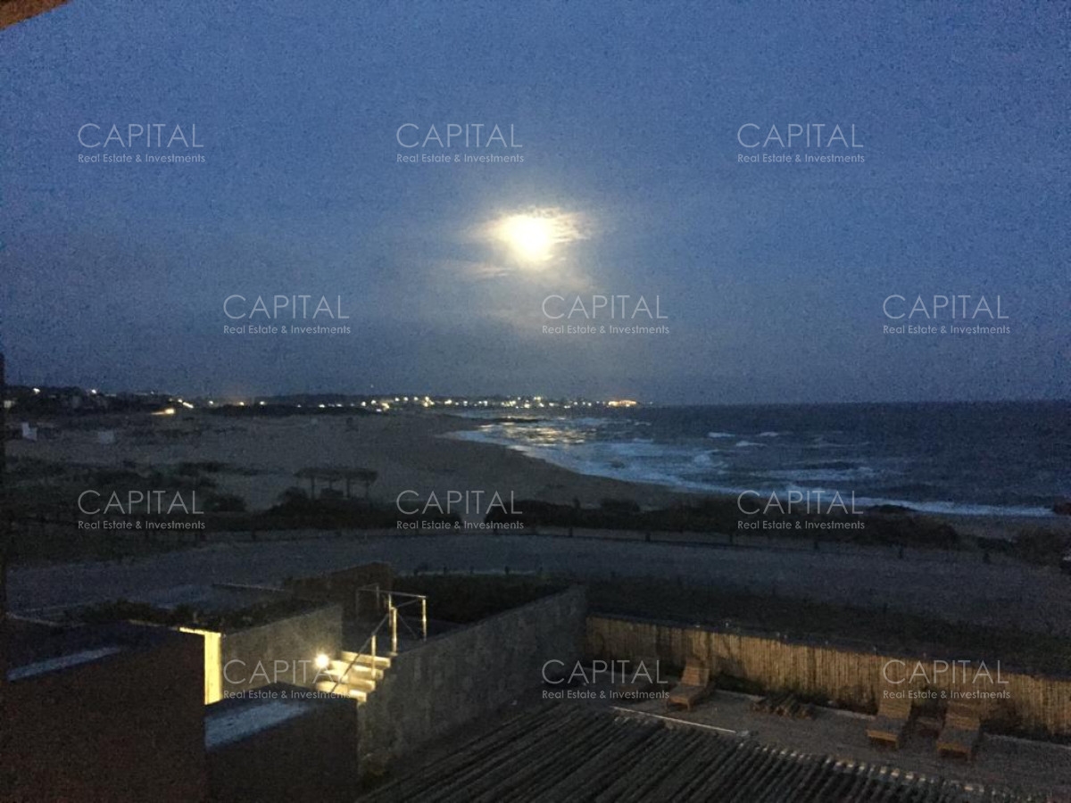 Apartamento ID.36555 - Palcos del mar, La Barra frente a Playa Montoya