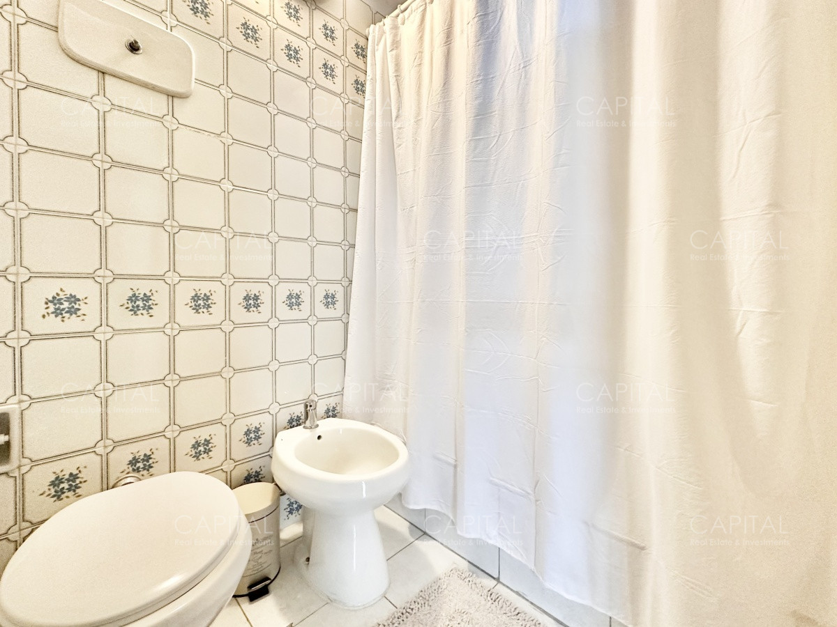 Apartamento ID.34525 - Apartamento de tres dormitorios y dependencia en venta Punta del Este