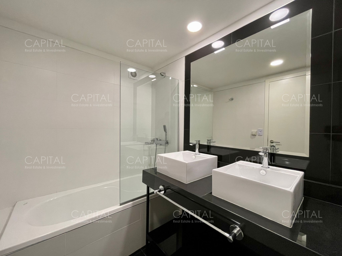 Apartamento ID.32875 - Apartamento de dos dormitorios en Venta, Punta del Este