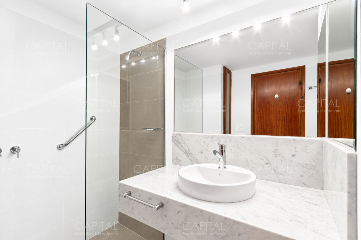 Apartamento ID.40971 - APARTAMENTO EN EDIFICIO MALECON RECICLADO 3 DORMITORIOS EN VENTA
