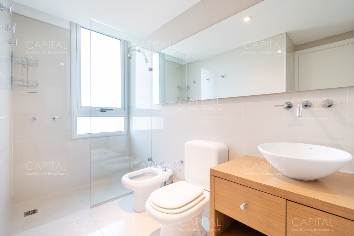 Apartamento ID.29594 - Aparamento en Venta y Alquiler, Playa Brava Punta del Este