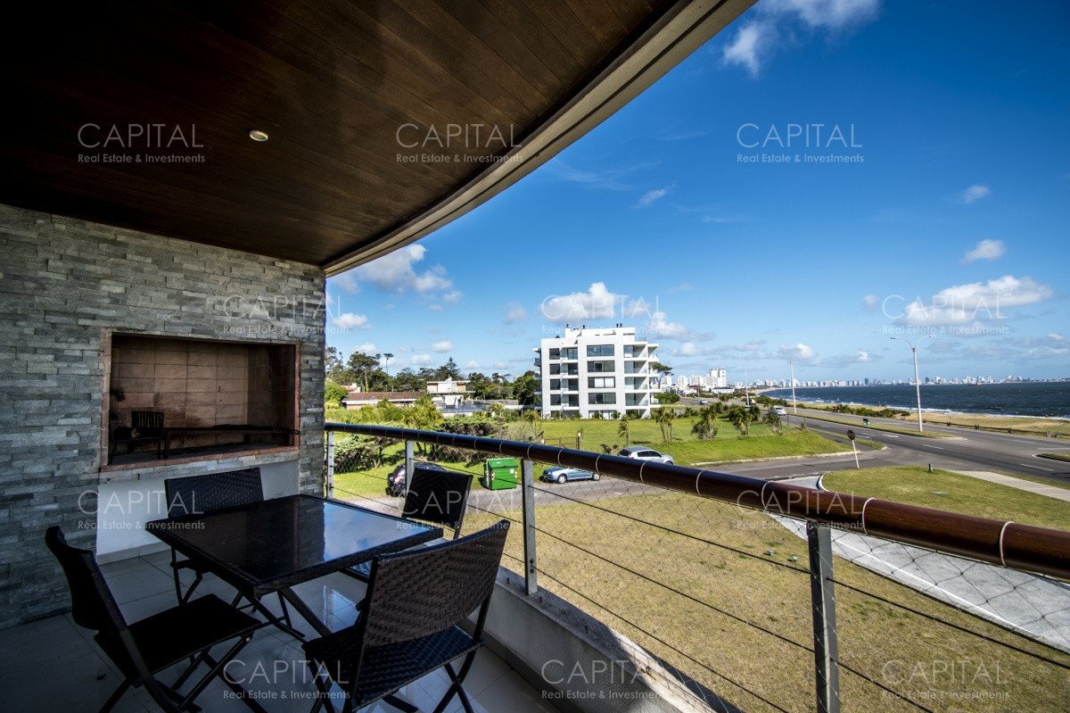Apartamento ID.27318 - Apartamento Primera Fila Playa Mansa + Venta