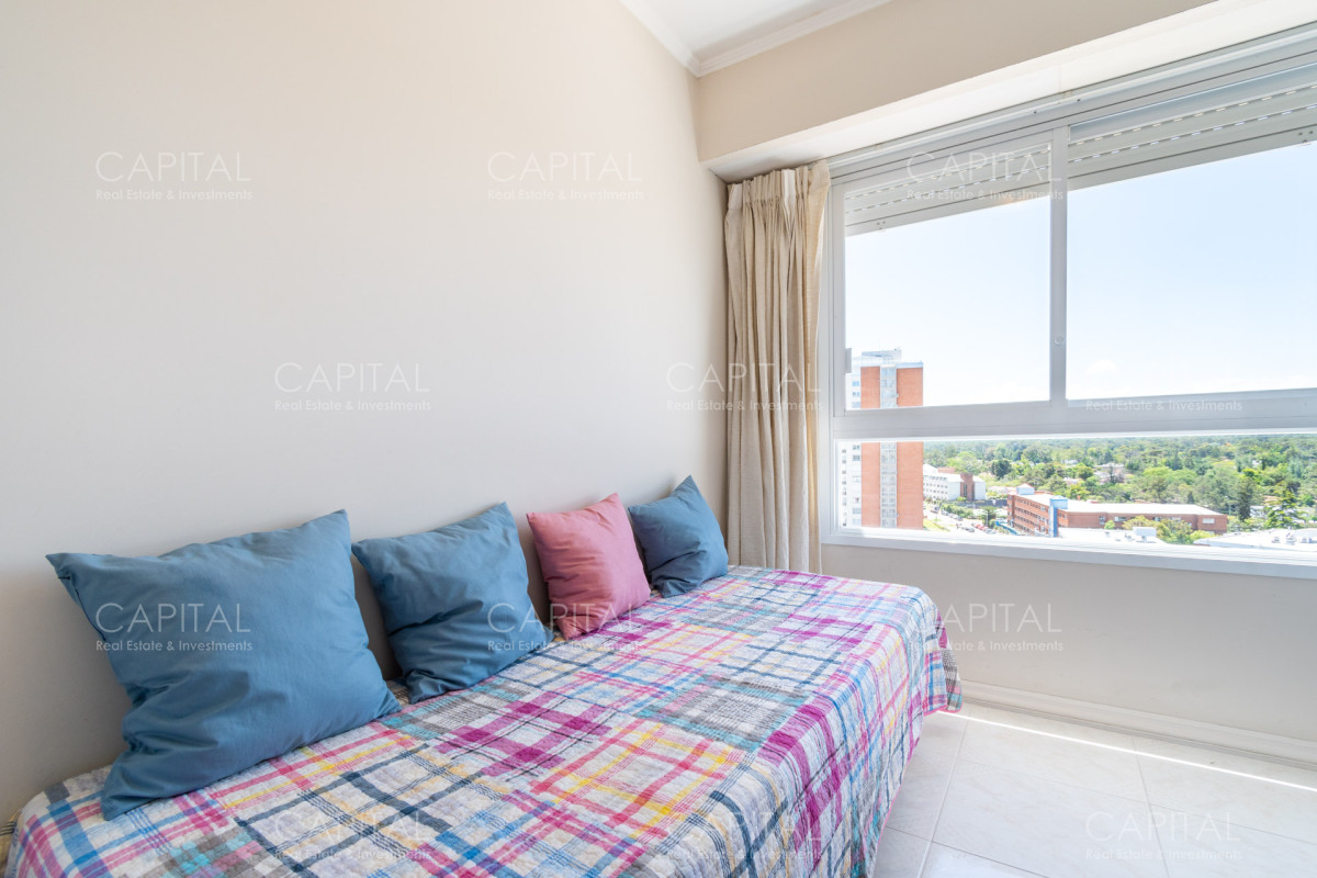 Apartamento ID.30233 - Coral Tower Esquinero frente al Mar Punta del Este Apartamento en Venta