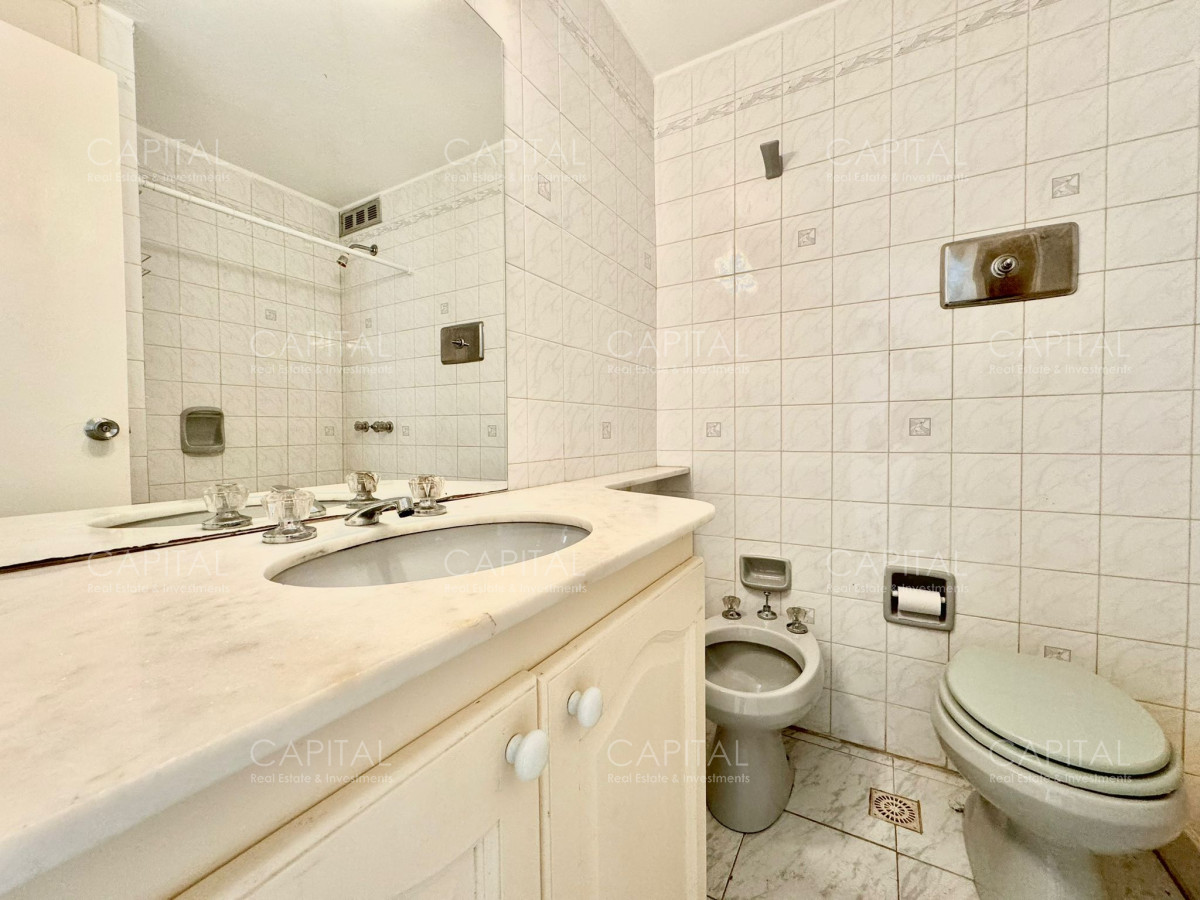 Apartamento ID.37240 - Apartamento en Venta de Tres dormitorios cerca del mar 